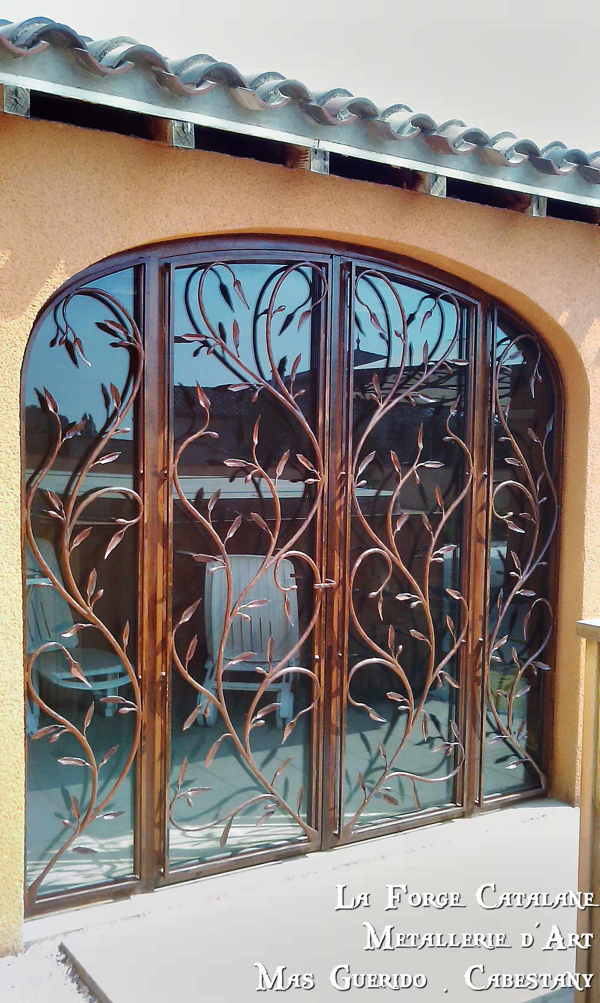 grille porte vegetal feuille olive rameau vitrage fer Forge Catalane Cabestany.jpg